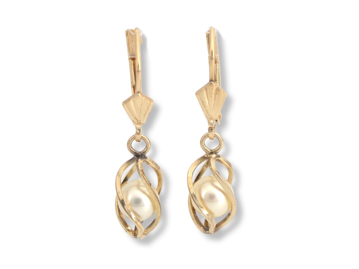 Sat Dec 18 – 14K Solid Gold Earrings – $119